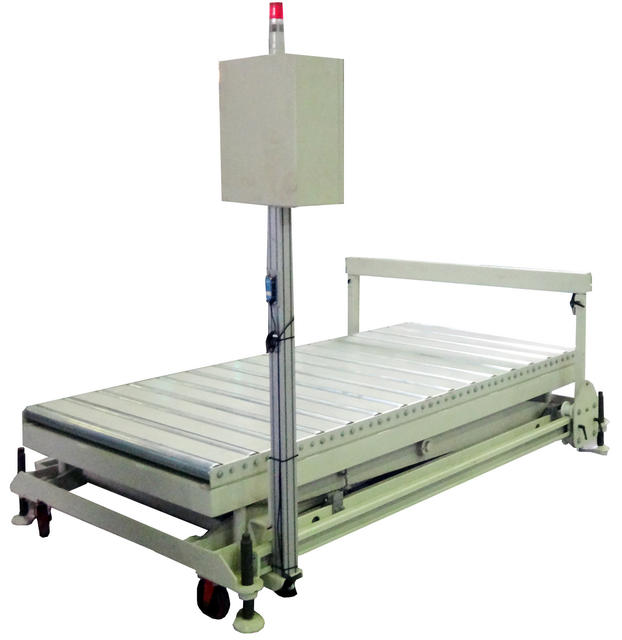 04_ EMS-120 Stacker